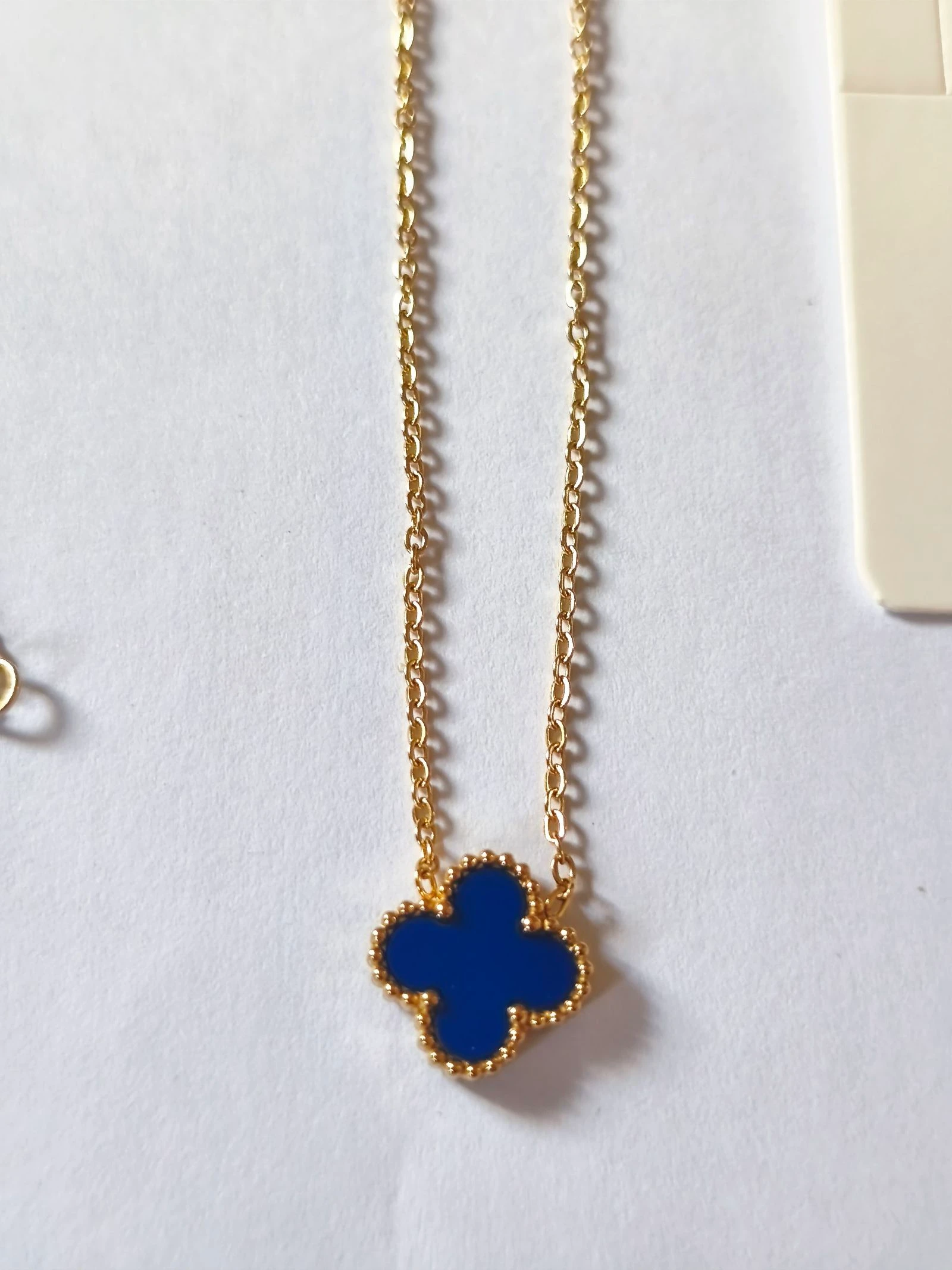 Set van trebol blauw met halsketting, armband en oorbellen met stalen ketting – photo 6